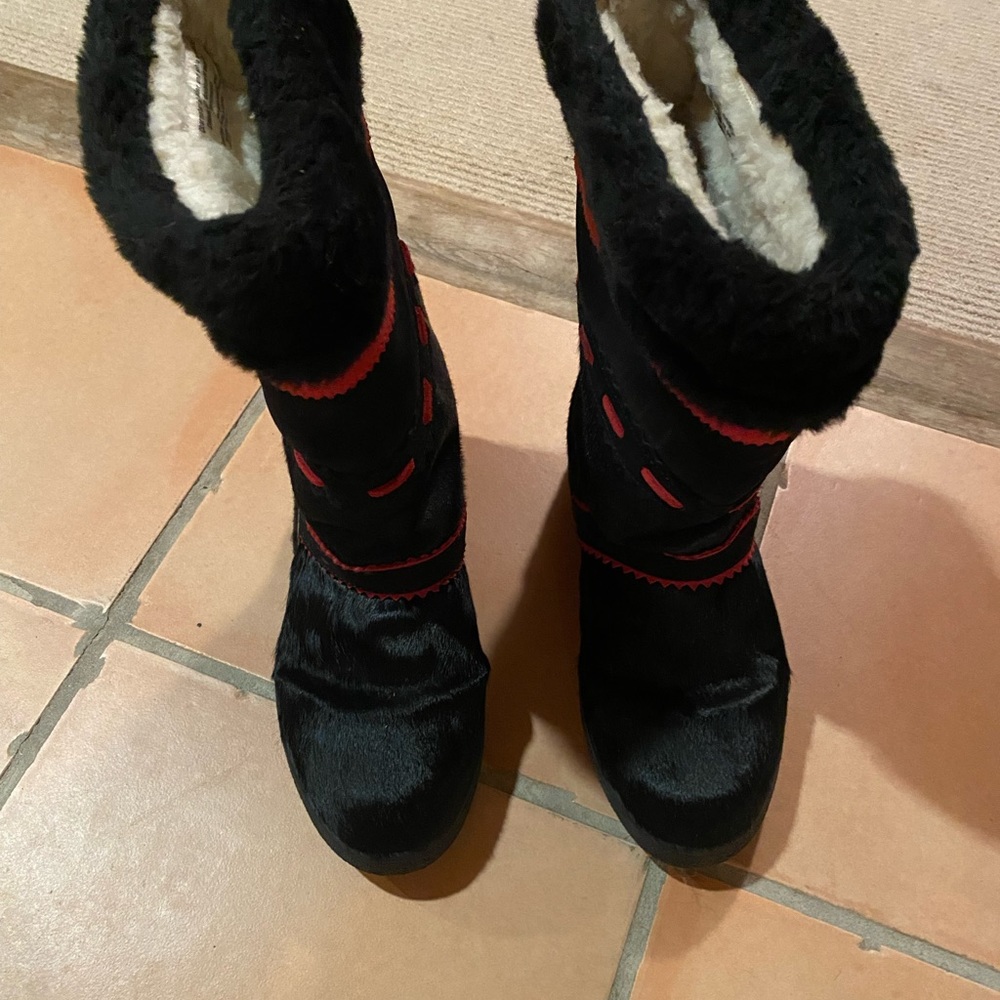 Black Vega apres ski boots size 41